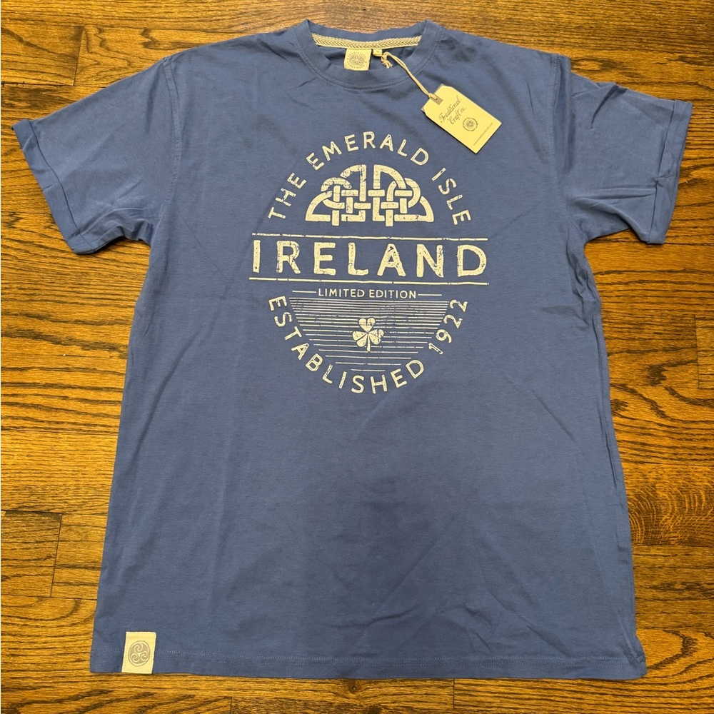 Traditional Craft The Emerald Isle Ireland Graphic Tee, Blue, Medium—NWT